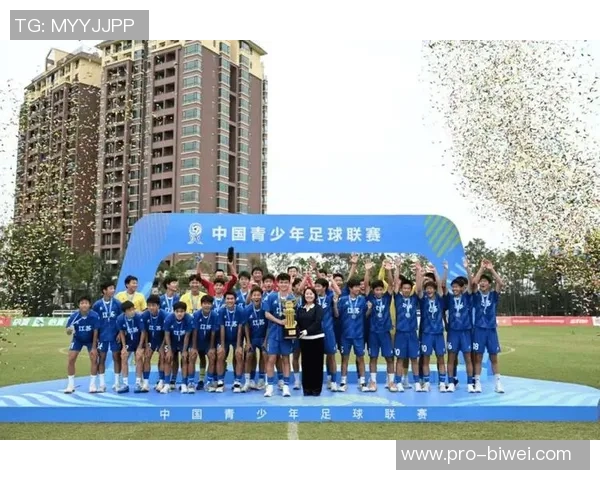 江苏师范大学足球队奋勇拼搏展现青春风采助力校园文化建设与体育精神传承 江苏师范大学足球队奋勇拼搏展现青春风采助力校园文化建设与体育精神传承